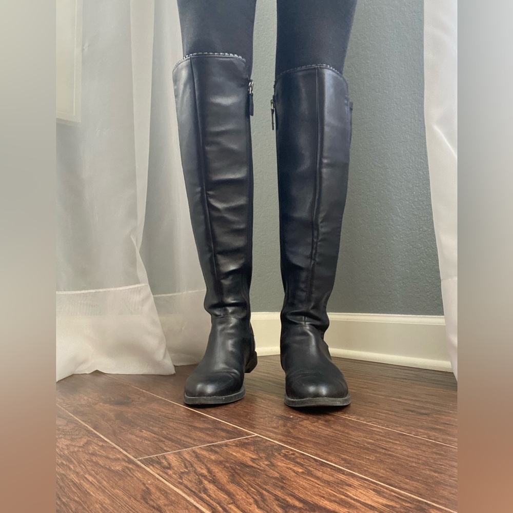 Knee-High Black Boot SZ 7.5